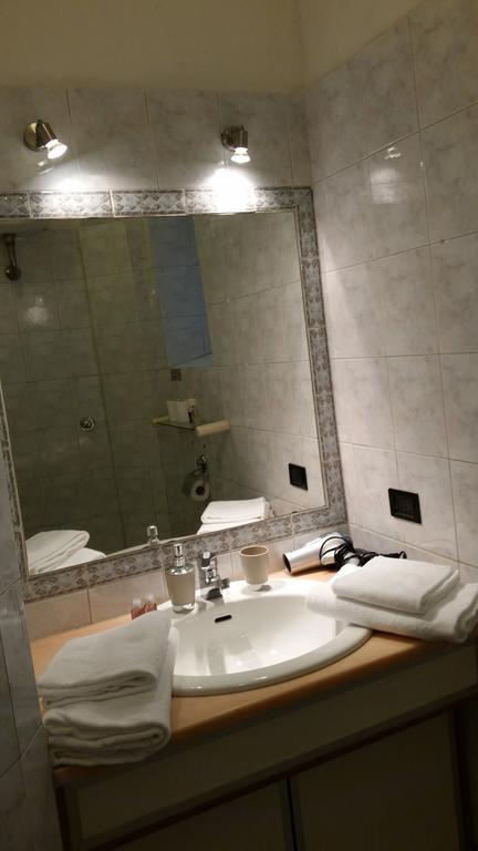 Bed and Breakfast Onetime 25 Rom Zimmer foto